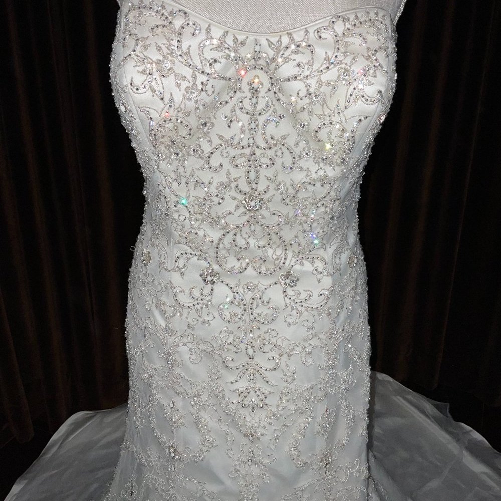 Oleg Casini Wedding Dress